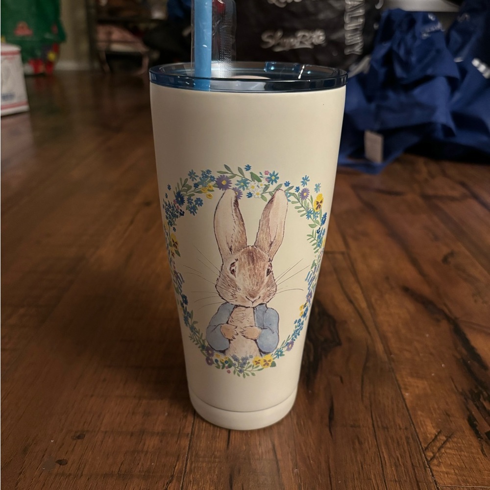 Beatrix potter Peter rabbit large tumbler with straw